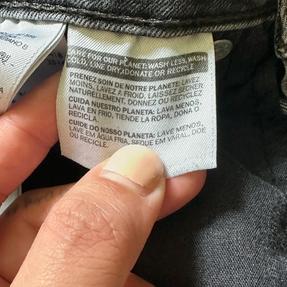 Levi’s 721 High Rise Skinny Jeans Sz 28 Black Distressed Raw Hem Grunge Y2K - Picture 9 of 9